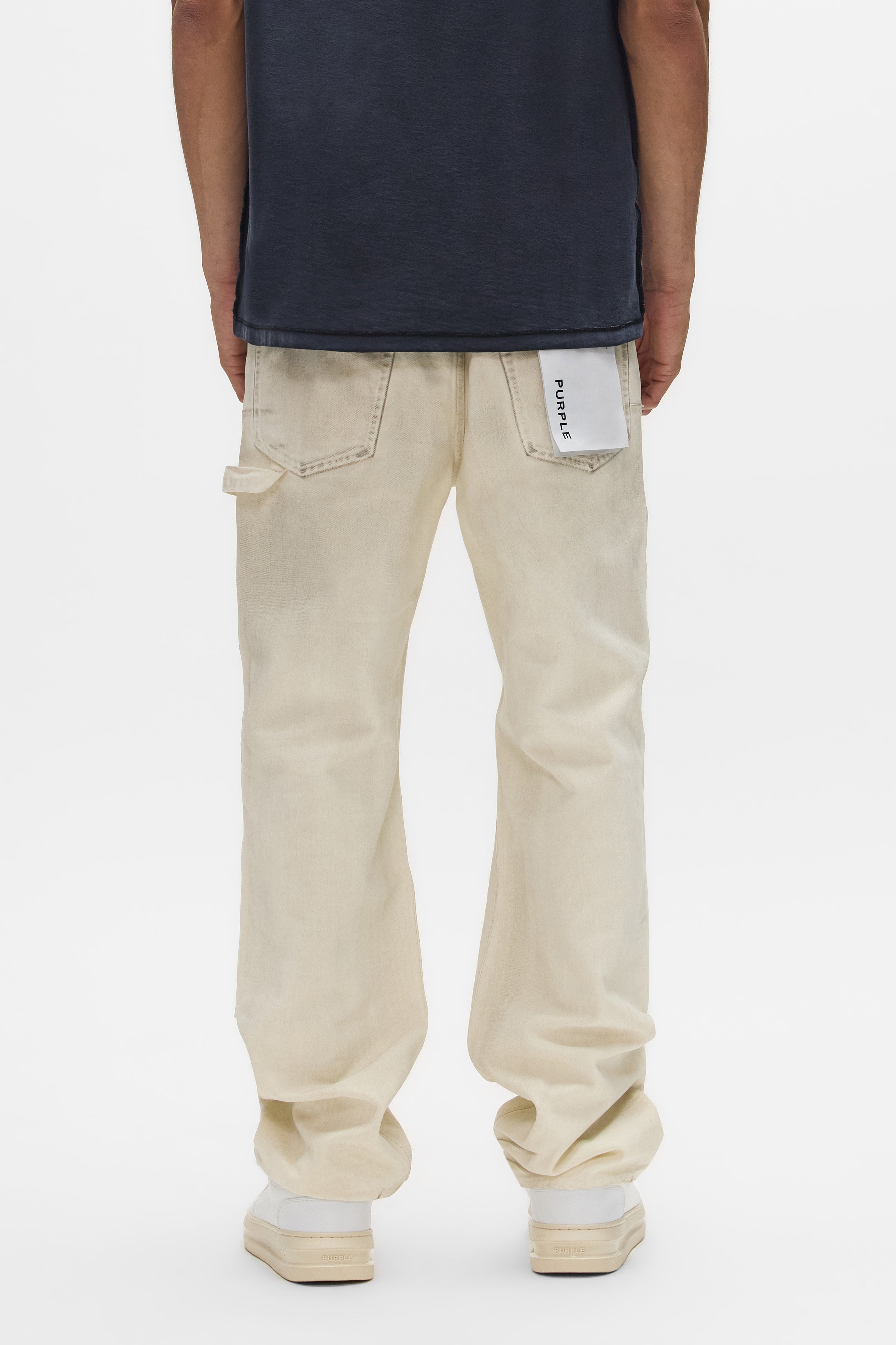 P015 Canvas Carpenter